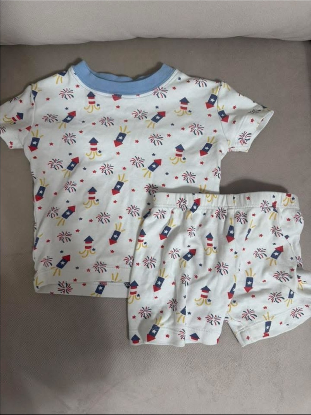 The Beaufort Bonnet Company White Rocket Print Short Pajama Set with Blue Trim
